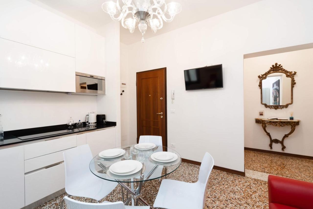 Just Urban Stays - Castello 5067 Boutique Apartment Venezia Esterno foto